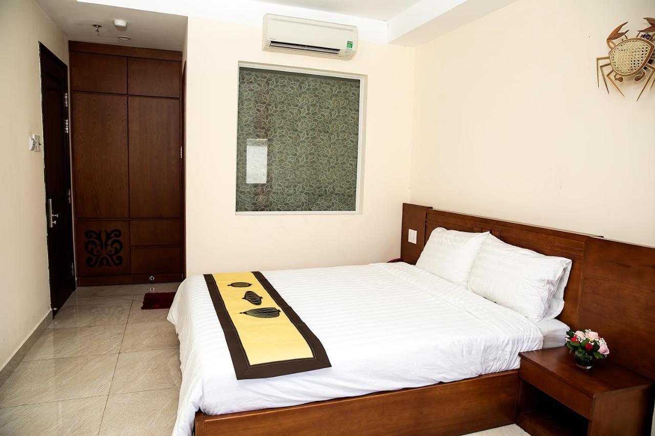 Tu Phuong Hotel Ho Chi Minh City Exterior photo